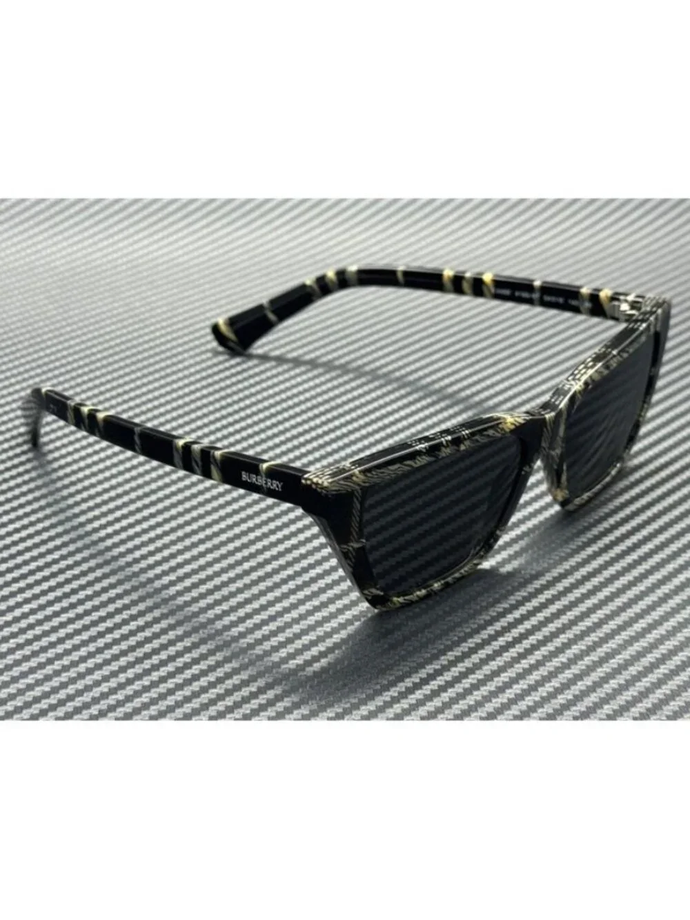 New Burberry Women Check Gray Sunglasses -15-140